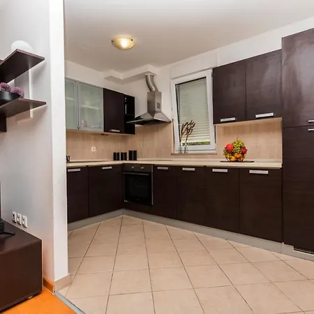Appartement Sea View In Makarska, Free Parking Makarska